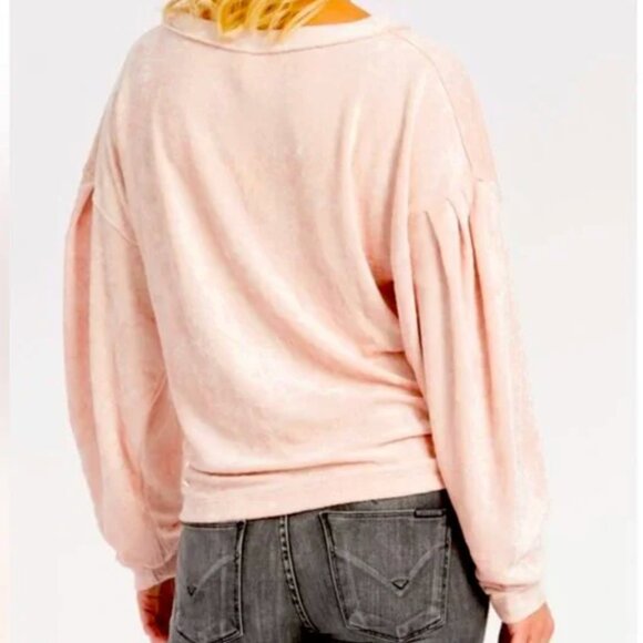 Free People Crushed Velvet Pink Milan Layering Top Sweatshirt Women Large Boho - Picture 2 of 8